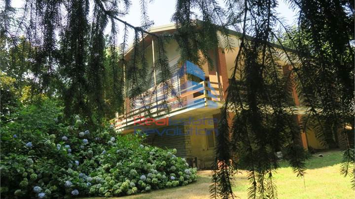 LAKE VIEW VILLA CASTELLETTO TICINO