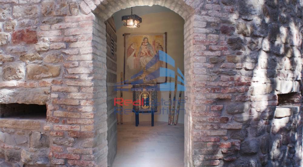 Photo 40